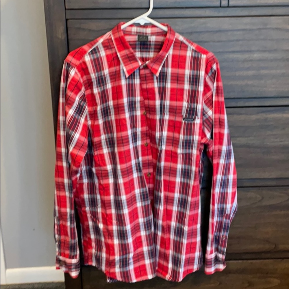 Men’s LS Oakley button down shirt